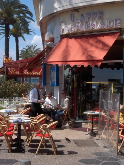 Terrasje in Nice, Frankrijk