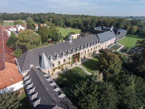 Slapen en overnachten in een klooster. | Wereldreizigersclub