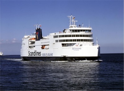 Veerboot van Scandlines van Duitsland naar Denemarken
