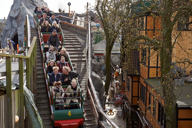 Roller Coaster in Tivoli Gardens, Kopenhagen
