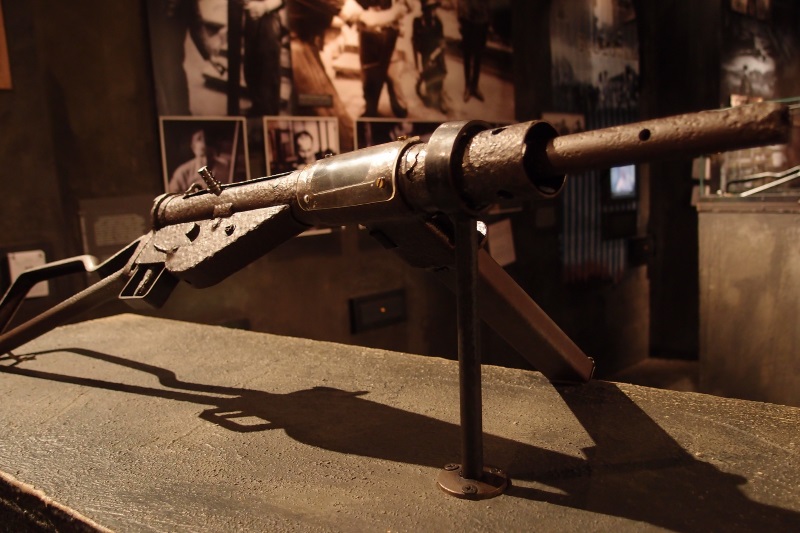 Kanon in het Warsaw Uprising Museum in Warschau