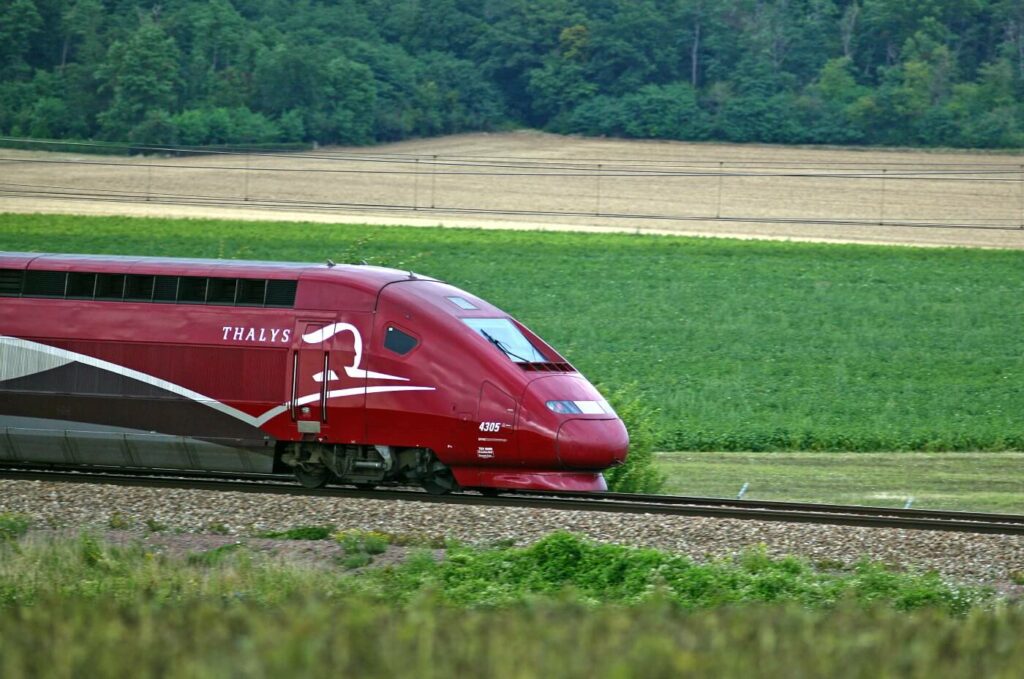 Reizen met de trein naar Frankrijk. | Wereldreizigersclub