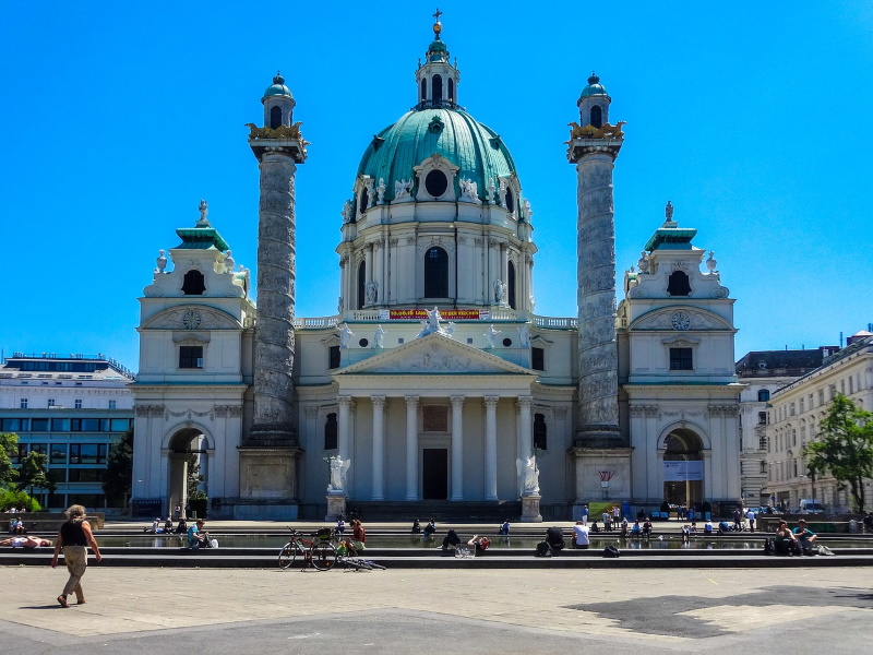 Wenen Karlskirche