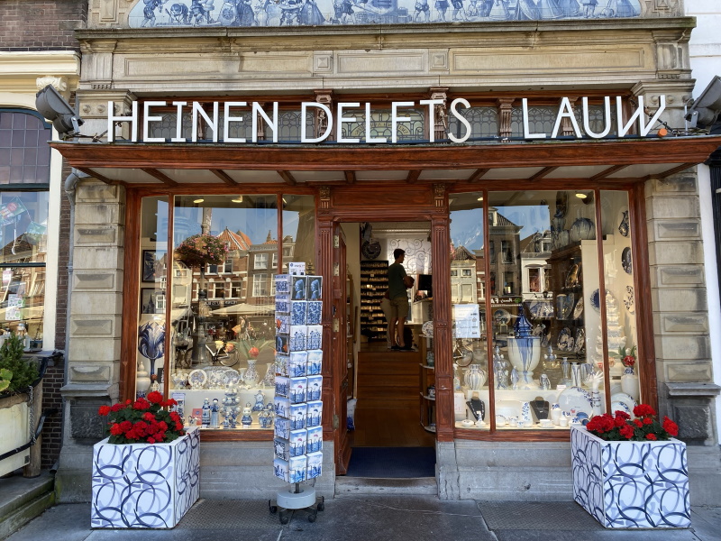 Heinen Delfts Blauw in Delft