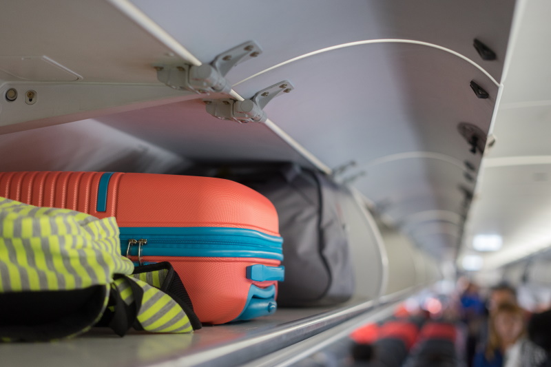 Vliegen met koffer en handbagage