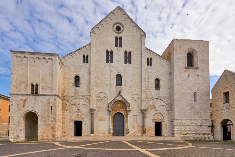 Sint-Nicolaasbasiliek in Bari