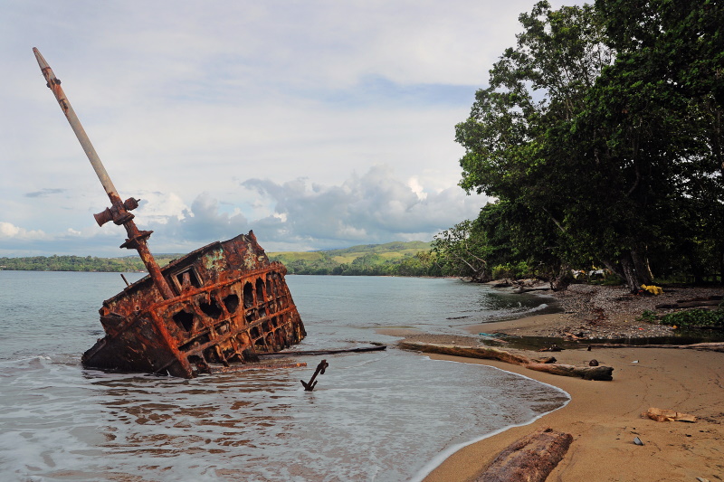 Salomonseilanden verroest schip