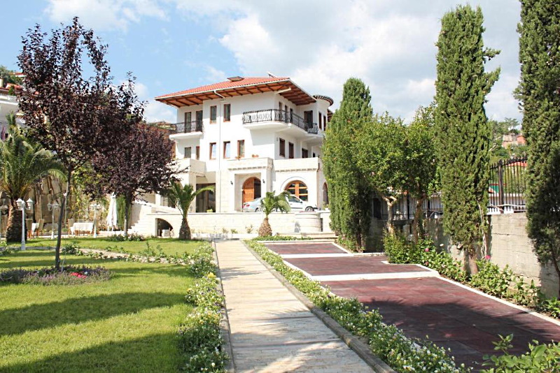 Desaret Hotel in Berat