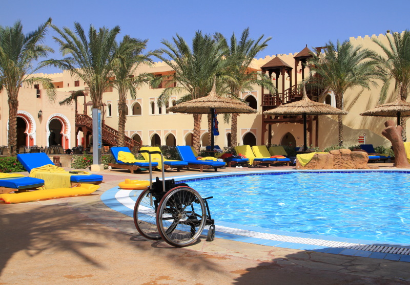 Op reis met rolstoel in hotel